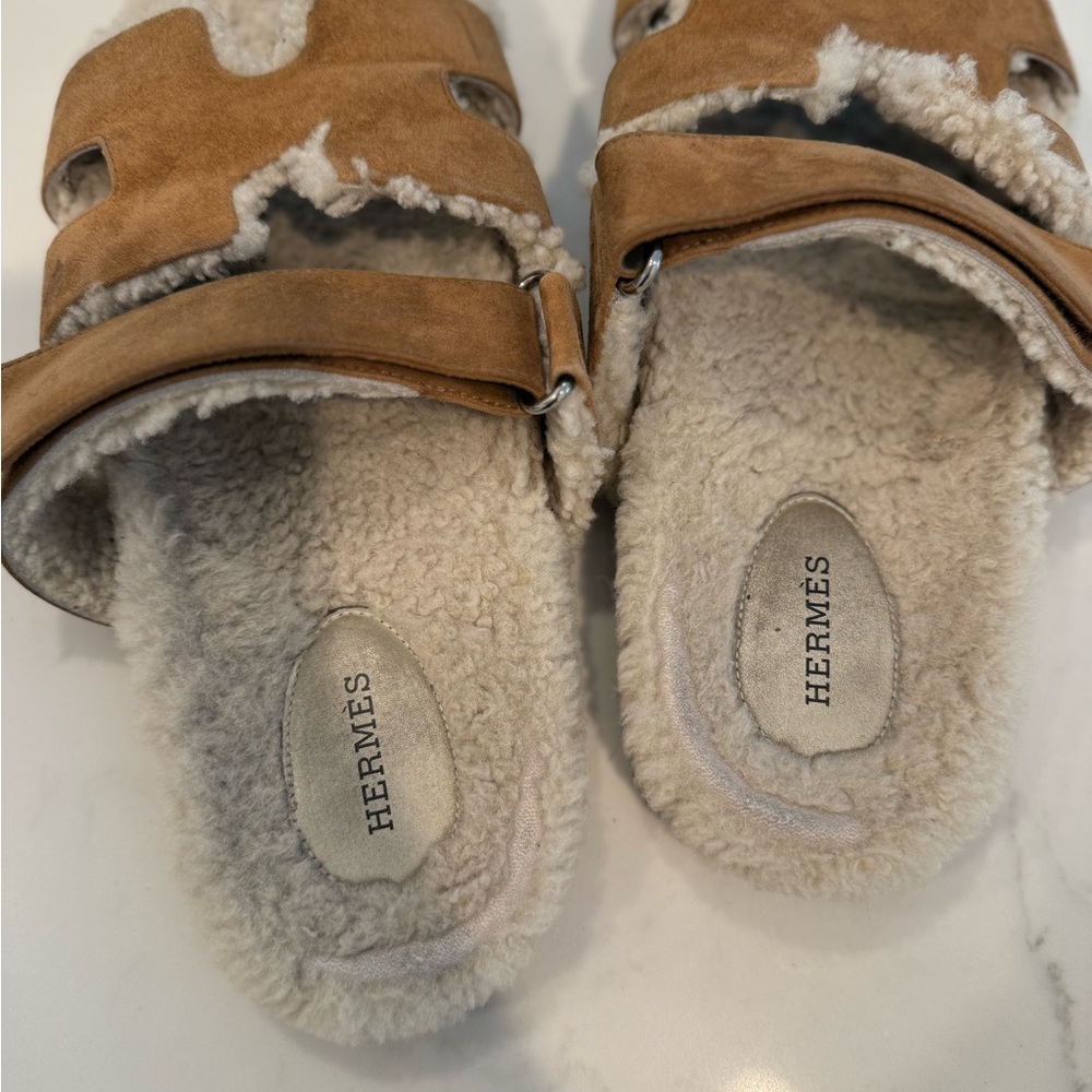 AUTHENTIC HERMES Men Shearling CHYPRE SANDALS. Sold out almost everywhere - Picture 3 of 6